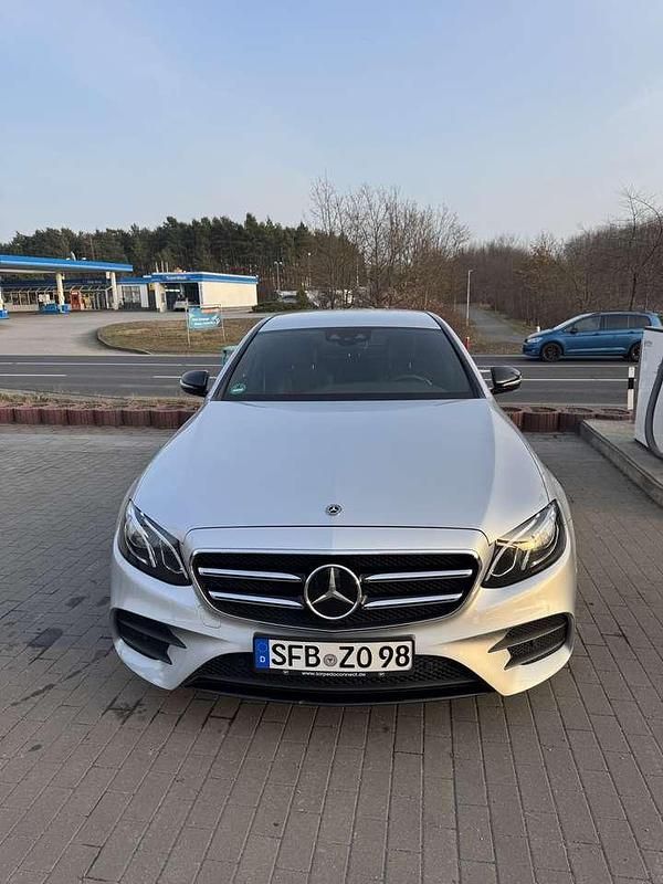 Gebraucht Mercedes E300 245 PS (180 kW) 2019 Grau Limousine