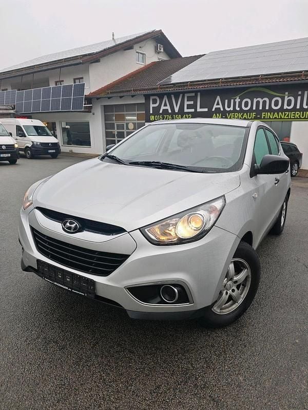 Gebraucht Hyundai ix35 115 PS (84 kW) 2012 Silber SUV