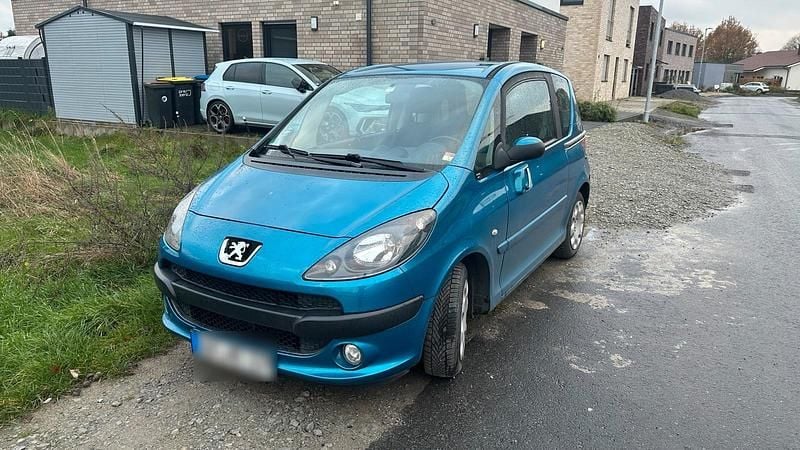 Blau Gebraucht 2008 Peugeot 1007 Kleinwagen | 2.500 € (Fairer Preis) - Bild 1/4