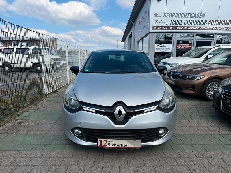 Gebraucht Renault Clio IV LIMITED Deluxe 90 PS (66 kW) 2016 Silber Kleinwagen