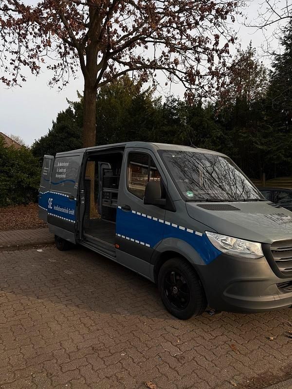 Gebraucht Mercedes Sprinter 114 PS (83 kW) 2021 Grau Van