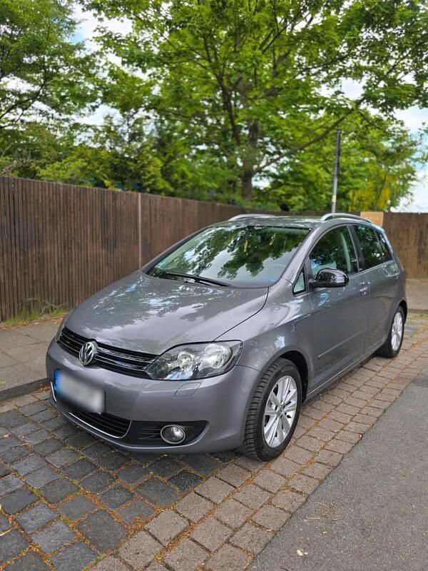 Grau Gebraucht 2011 VW Golf VI Edition Limousine | 4.490 € (Fairer Preis) - Bild 1/4