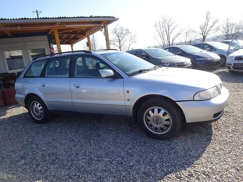 Gebraucht Audi A4 125 PS (91 kW) 1996 Silber Kombi