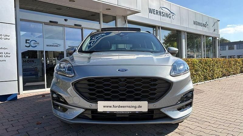 Gebraucht Ford Kuga ST-Line X 150 PS (110 kW) 2024 Silber SUV