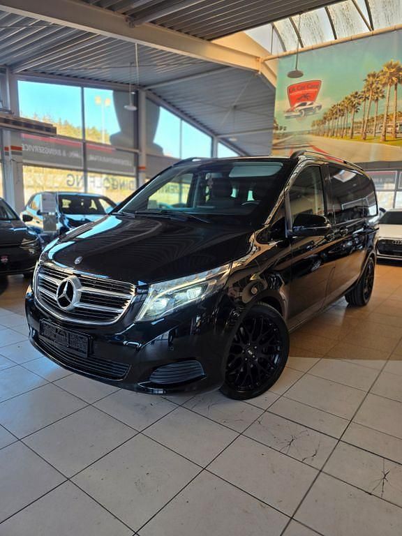 Gebraucht Mercedes V250 190 PS (139 kW) 2017 Schwarz Van / Kleinbus