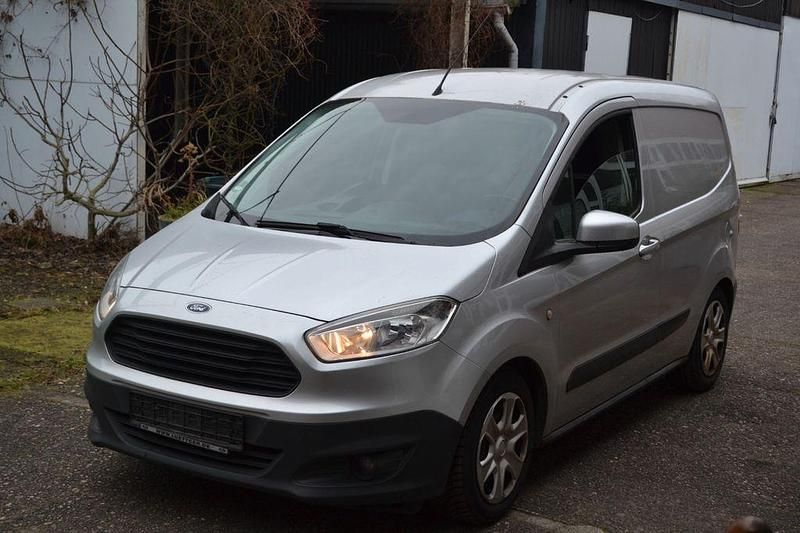 Gebraucht Ford Transit 95 PS (69 kW) 2015 Silber Van / Kleinbus