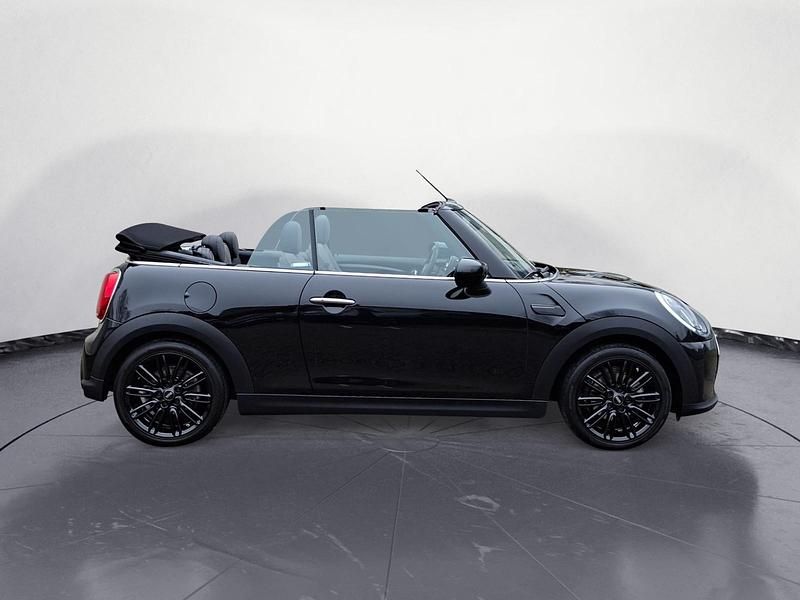 Gebraucht Mini Cooper Cabriolet Classic 136 PS (100 kW) 2022 Schwarz Cabrio
