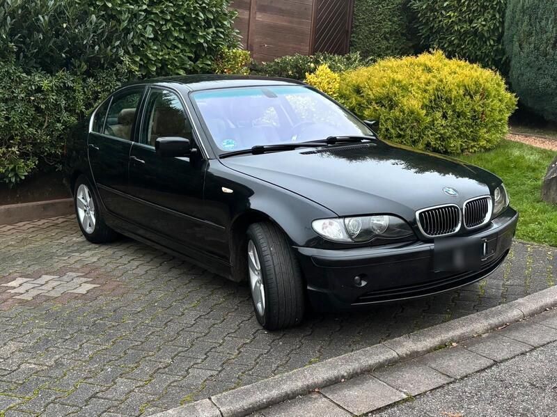 Schwarz Gebraucht 2003 BMW 325 Limousine | 3.500 € (Superpreis) - Bild 1/4