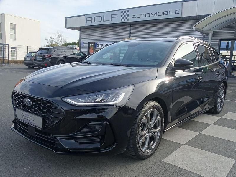 Gebraucht Ford Focus ST-Line 125 PS (91 kW) 2024 Schwarz obsidianschwarz metallic (metallic) Kombi