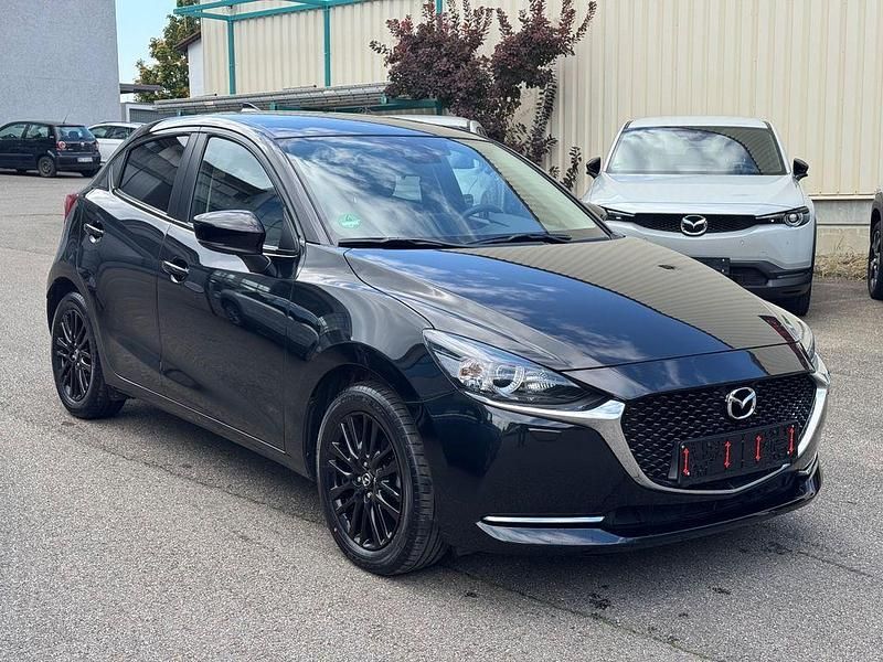 Schwarz Gebraucht 2022 Mazda 2 Homura-Line Limousine | 14.990 € (Fairer Preis) - Bild 1/4