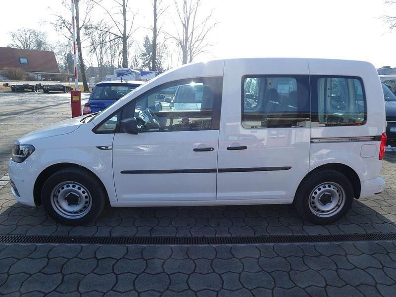 Weiß Gebraucht 2020 VW Caddy Van / Kleinbus | 20.999 € (Etwas zu teuer) - Bild 1/4