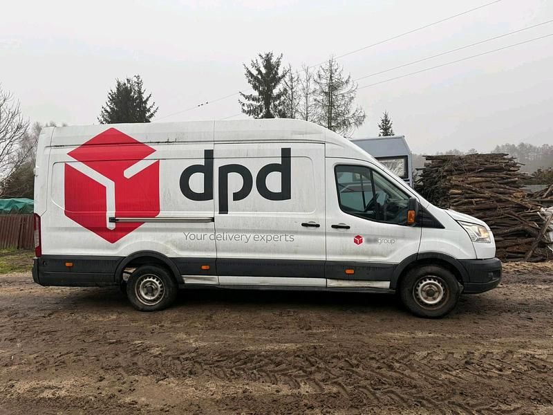 Gebraucht Ford Transit 130 PS (95 kW) 2017 Weiß Van / Kleinbus