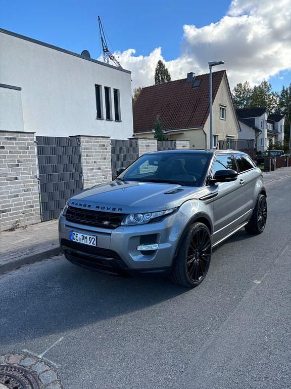 Grau Gebraucht 2013 Land Rover Range Rover evoque SUV | 15.900 € (Fairer Preis) - Bild 1/4