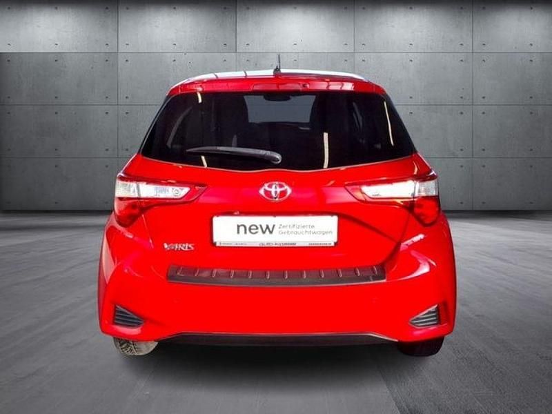 Gebraucht Toyota Yaris 111 PS (81 kW) 2020 Rot Kleinwagen