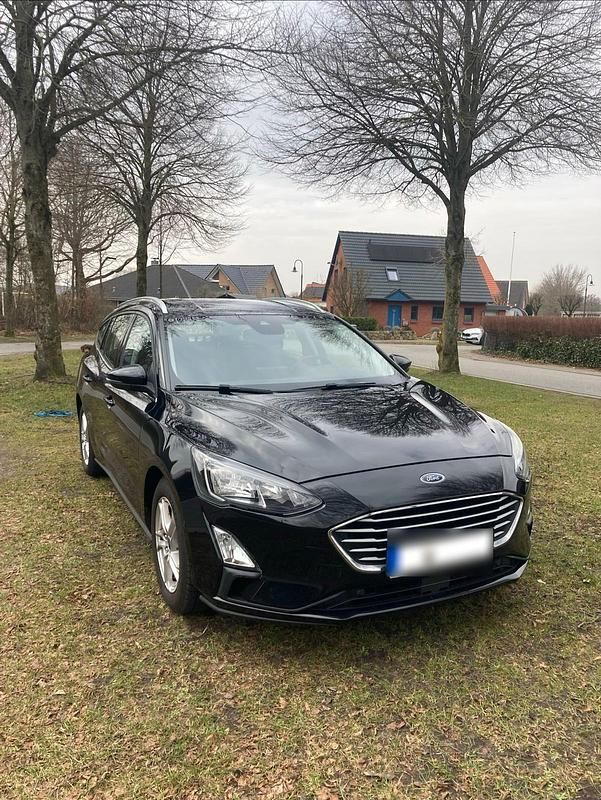 Gebraucht Ford Focus 120 PS (88 kW) 2020 Schwarz Kombi