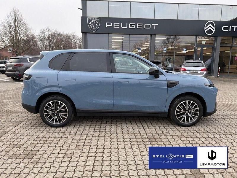 Gebraucht Leapmotor B10 160 kW (218 PS) 2025 Blau SUV