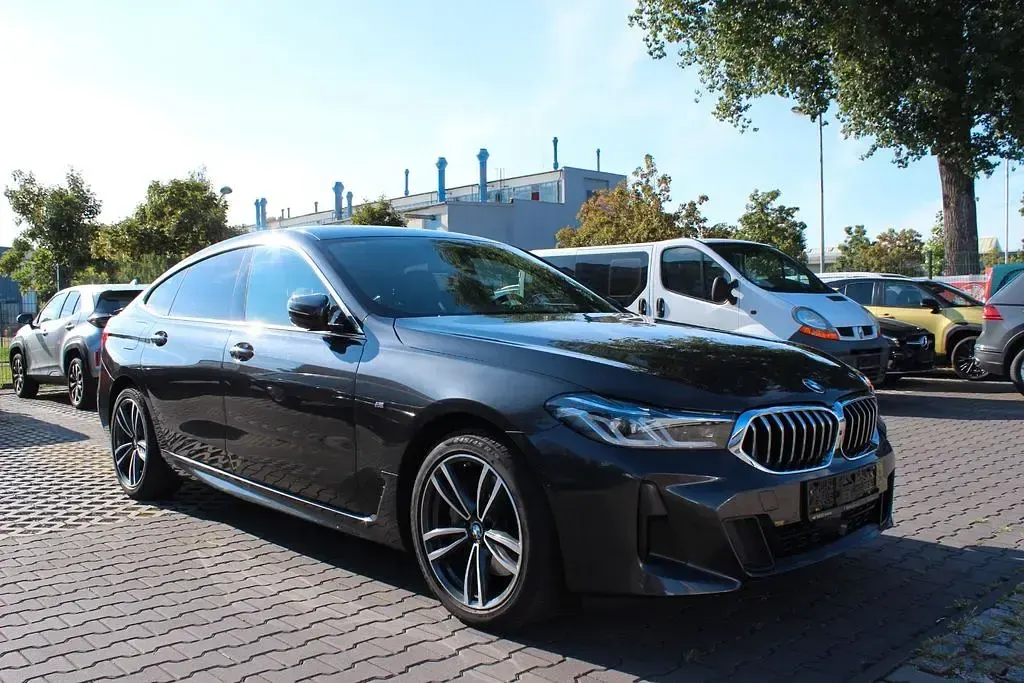 Gebraucht BMW 630 Sport Line 286 PS (210 kW) 2023 Grau Coupé