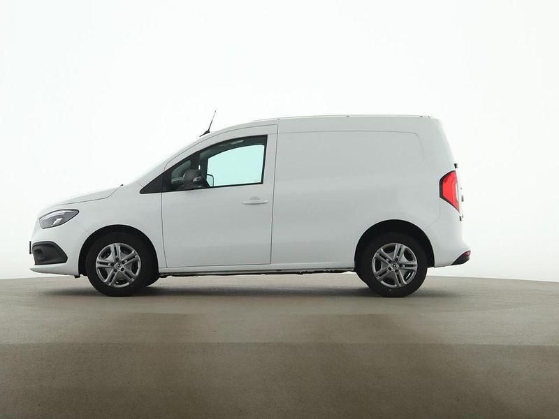 Gebraucht Mercedes Citan 112 116 PS (85 kW) 2025 Weiß Van / Kleinbus
