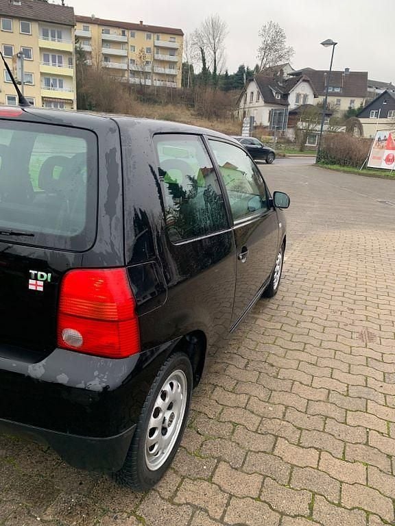 Gebraucht VW Lupo 61 PS (44 kW) 2002 Schwarz Kleinwagen