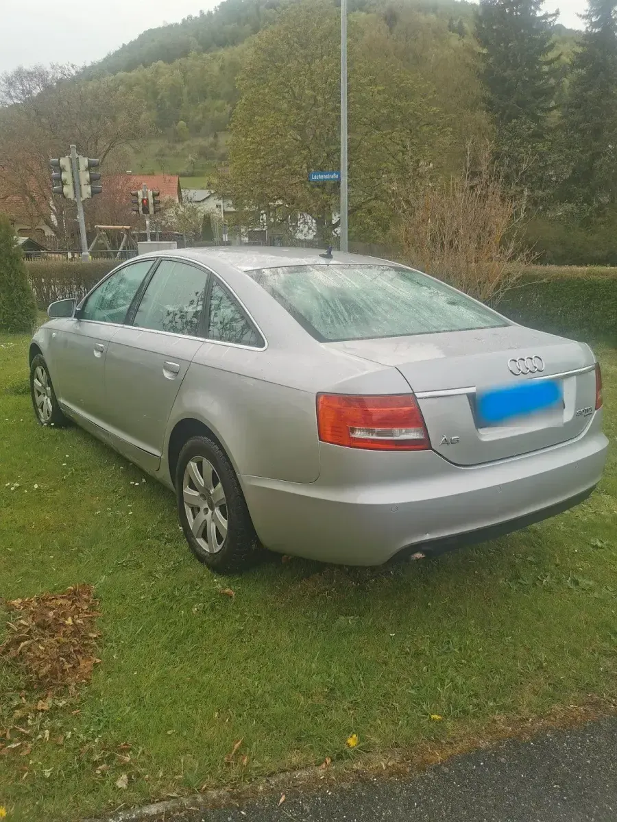 Gebraucht Audi A6 225 PS (165 kW) 2004 Silber Limousine