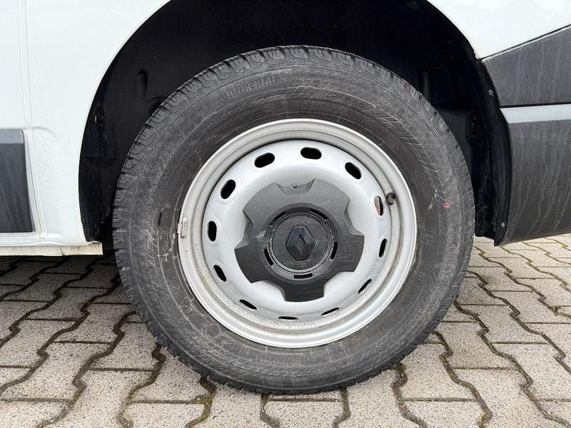 Gebraucht Renault Trafic 110 PS (80 kW) 2023 Weiß Van / Kleinbus