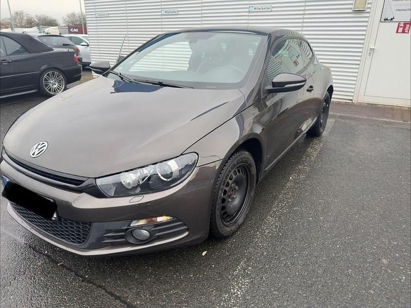 Gebraucht VW Scirocco Sport 160 PS (117 kW) 2011 Braun Coupé