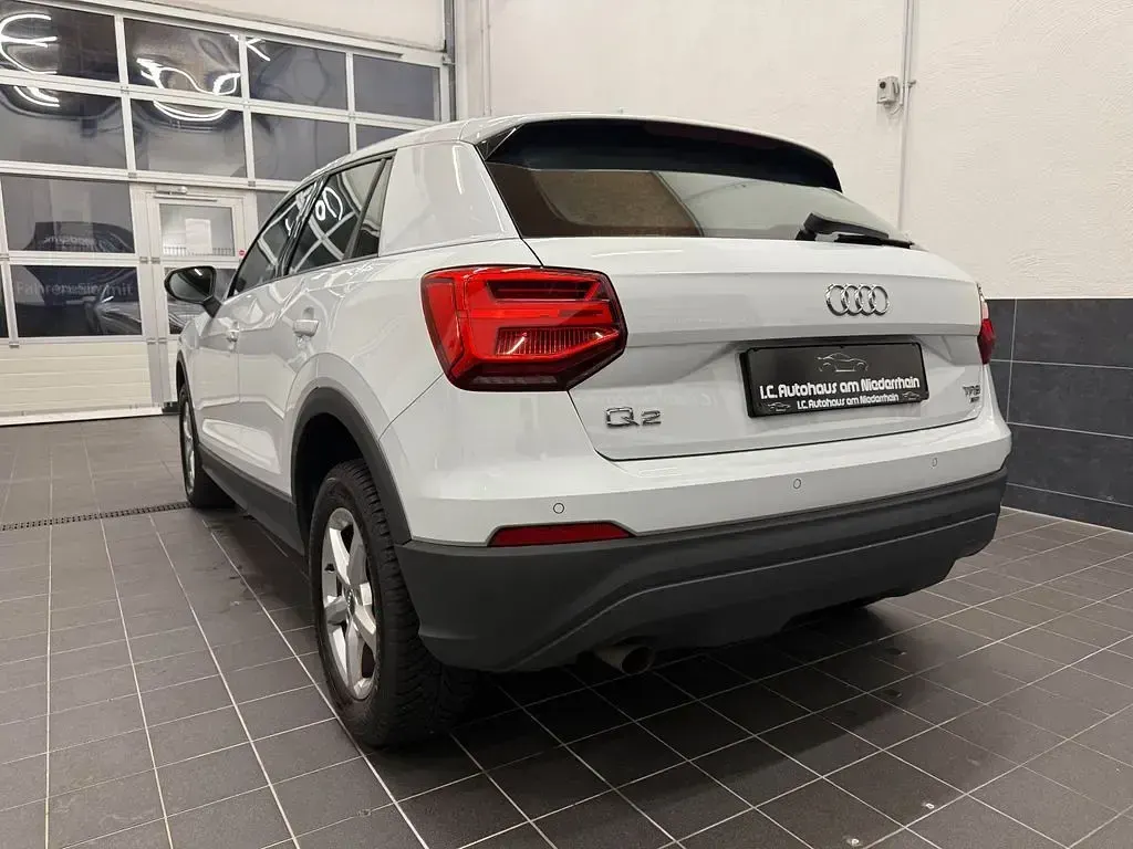 Gebraucht Audi Q2 116 PS (85 kW) 2018 Weiß SUV