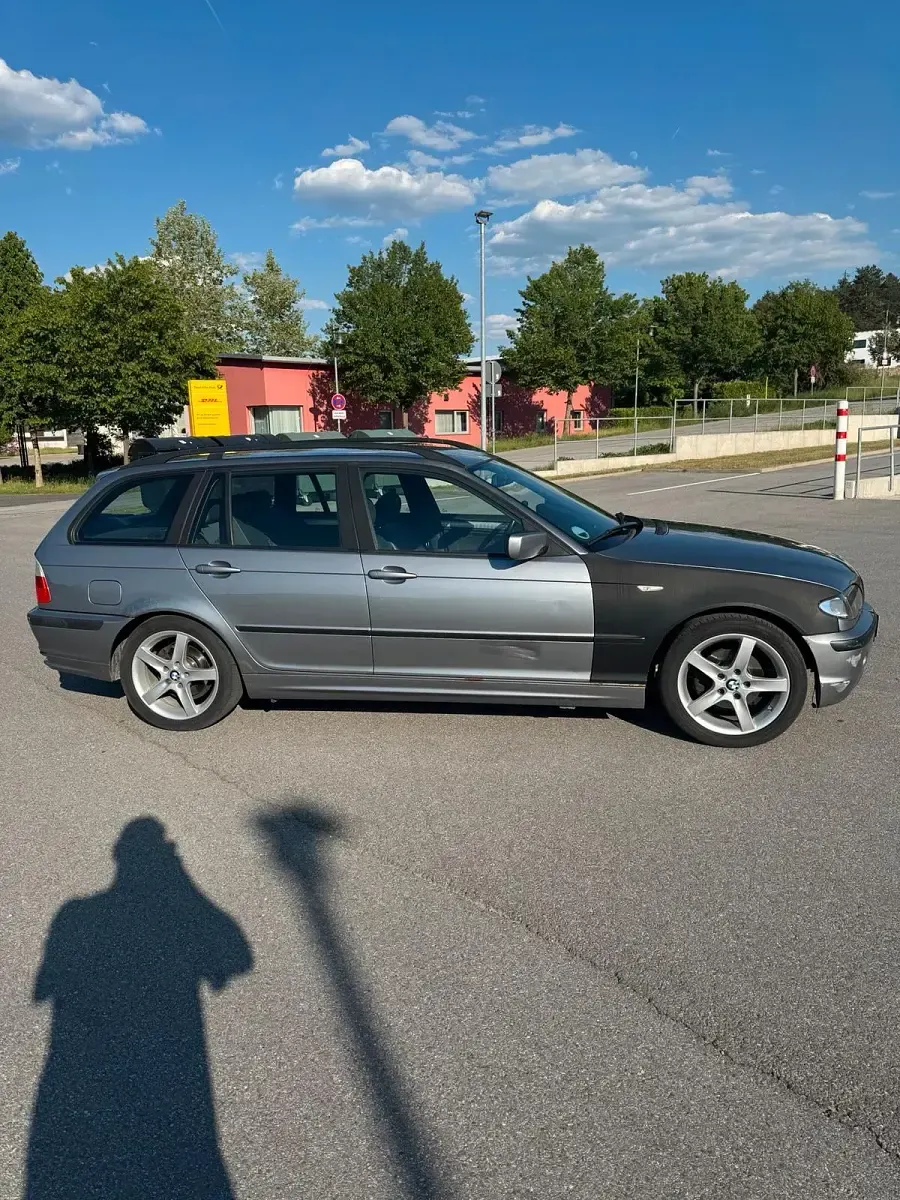 Gebraucht BMW 318 143 PS (105 kW) 2004 Silber Kombi