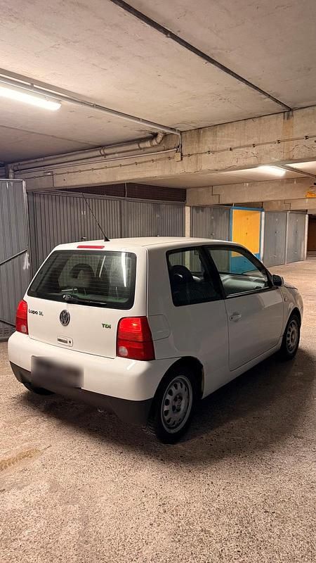 Gebraucht VW Lupo 61 PS (44 kW) 2002 Weiß Kleinwagen