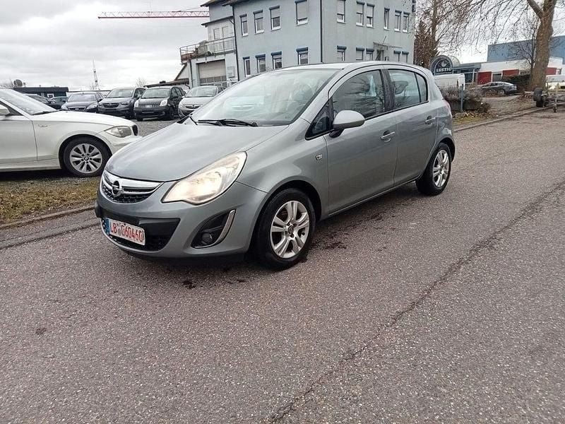 Gebraucht Opel Corsa Active 86 PS (63 kW) 2013 Silber Kleinwagen