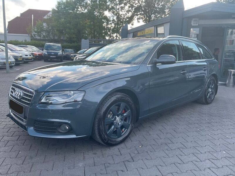 Grau Gebraucht 2011 Audi A4 Ambiente Kombi | 14.299 € - Bild 1/4