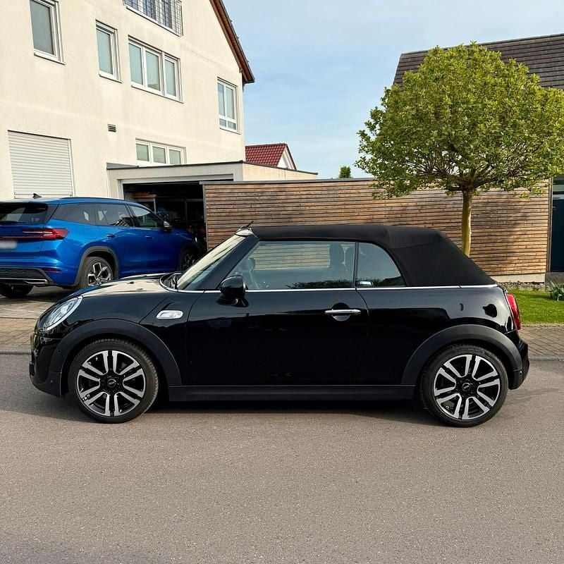 Gebraucht Mini Cooper S Cabriolet 192 PS (141 kW) 2019 Schwarz Cabrio