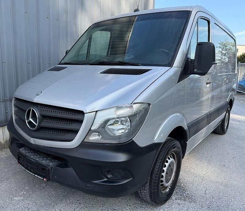 Silber Gebraucht 2014 Mercedes Sprinter Van | 10.990 € (Superpreis) - Bild 1/4