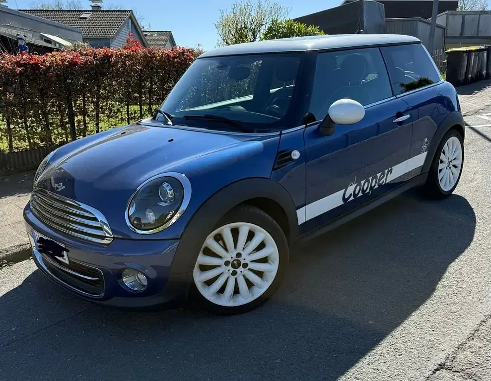 Używany Mini Cooper 122 KM (89 kW) 2013 Niebieski Hatchback
