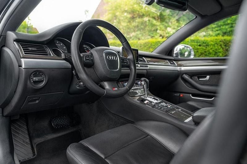 Gebraucht Audi S8 Sport 450 PS (330 kW) 2007 Phantomschwarz perleffekt Limousine