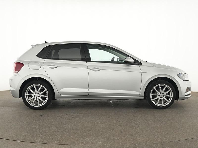 Gebraucht VW Polo Comfortline 95 PS (69 kW) 2021 Reflexsilber Kleinwagen