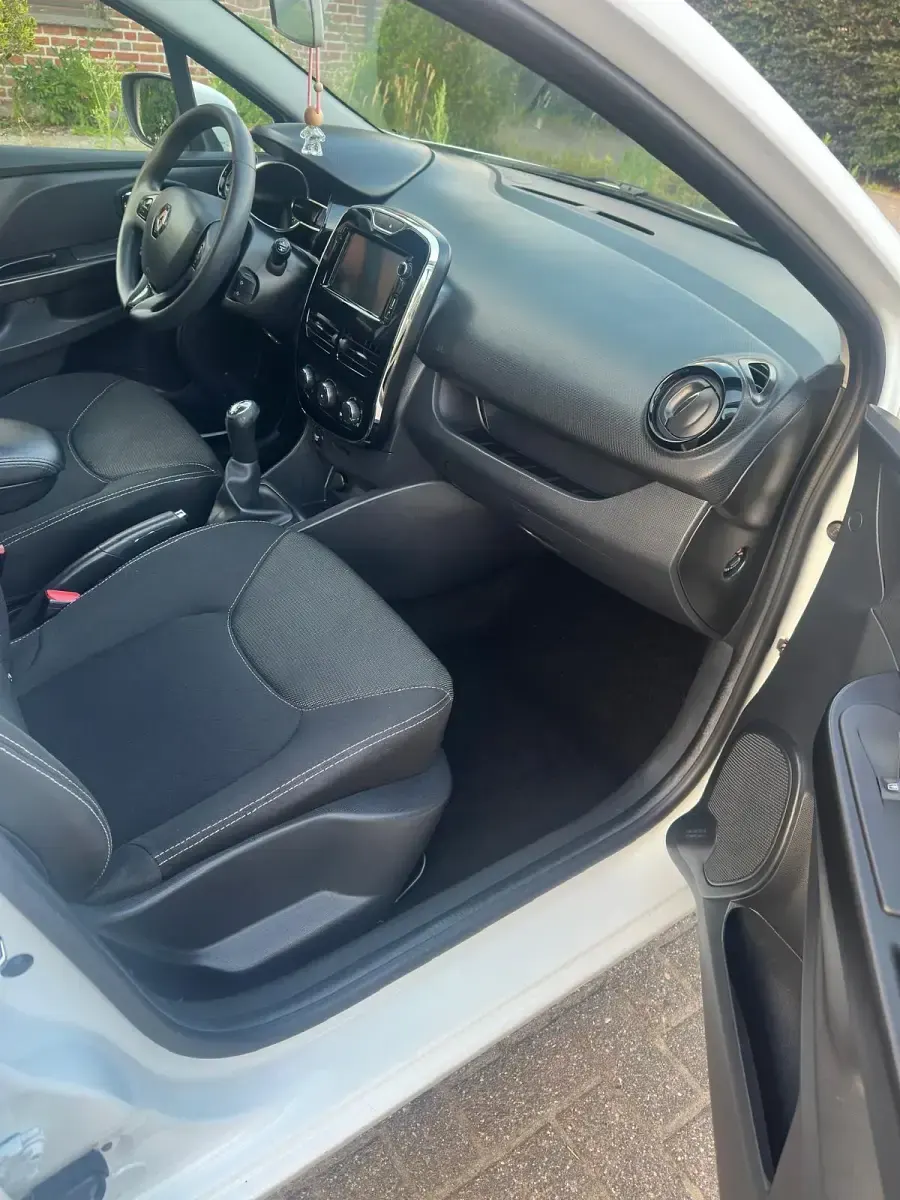 Gebraucht Renault Clio 90 PS (66 kW) 2014 Weiß Kombi