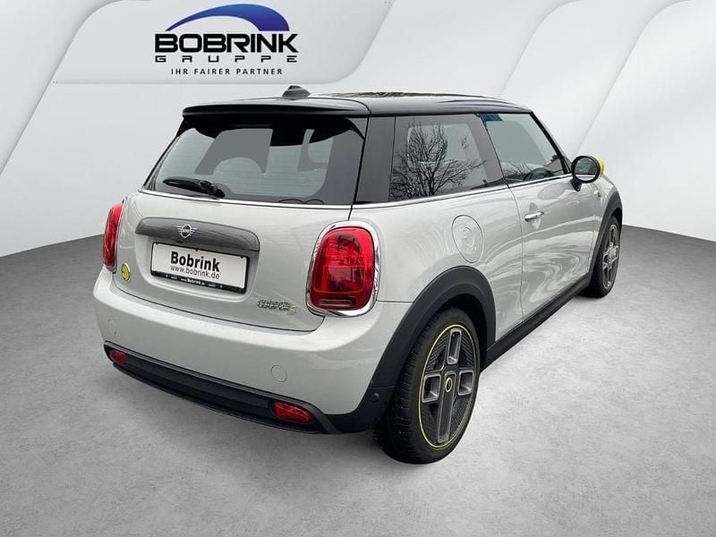Gebraucht Mini Cooper SE 135 kW (184 PS) 2019 Silber Kleinwagen
