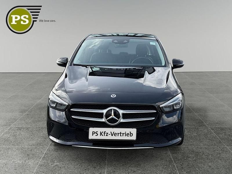 Gebraucht Mercedes B200 150 PS (110 kW) 2022 Schwarz Van / Kleinbus