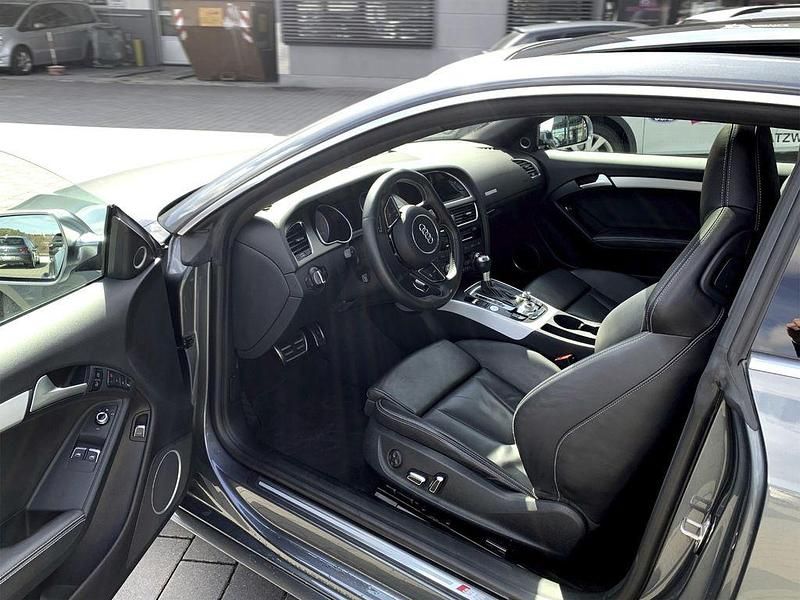 Gebraucht Audi S5 Sport 333 PS (244 kW) 2012 Grau Coupé