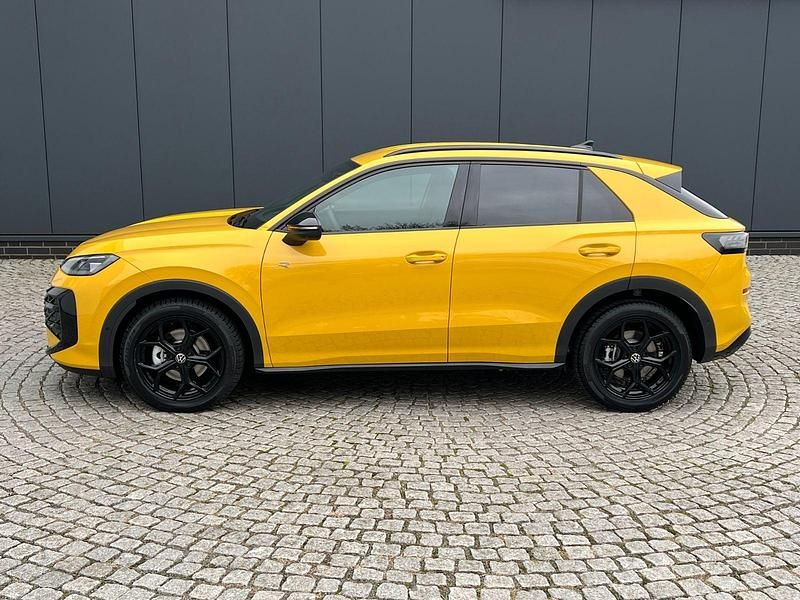 Neu VW T-Roc Style 150 PS (110 kW) 2025 Canary yellow uni SUV