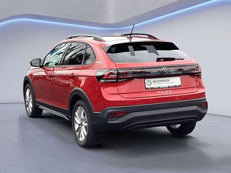 Neu VW Taigo 116 PS (85 kW) 2025 Rot (kings red metallic) SUV