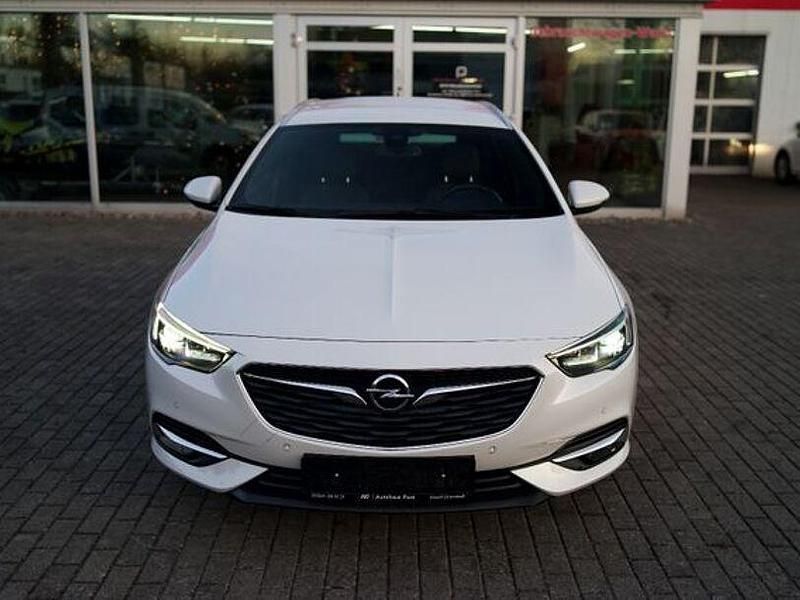Gebraucht Opel Insignia Innovation 165 PS (121 kW) 2019 Weiß Limousine