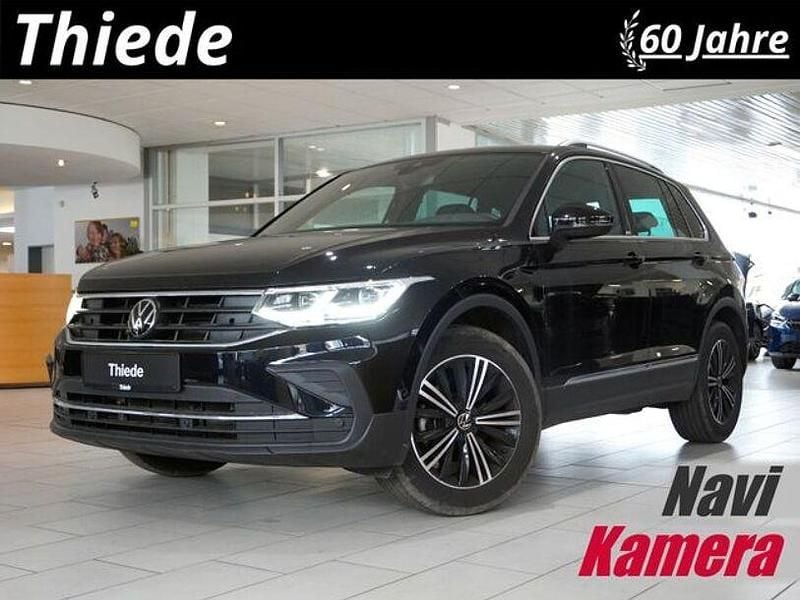 Gebraucht VW Tiguan Move 150 PS (110 kW) 2023 Deep black metallic SUV