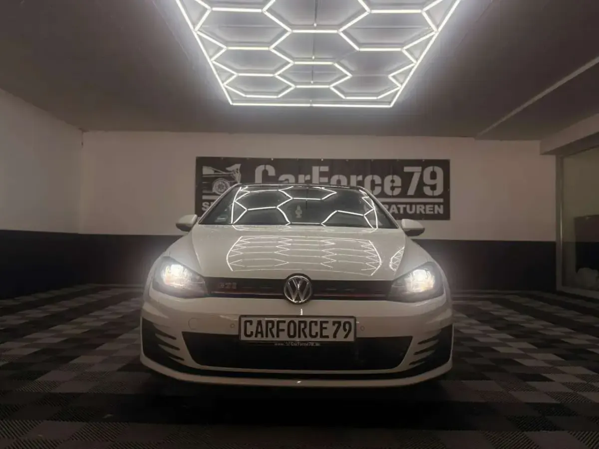Gebraucht VW Golf GTI 230 PS (169 kW) 2016 Weiß Coupé