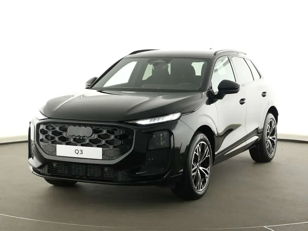 Neu Audi Q3 Sport 265 PS (194 kW) 2025 Mythosschwarz metallic SUV