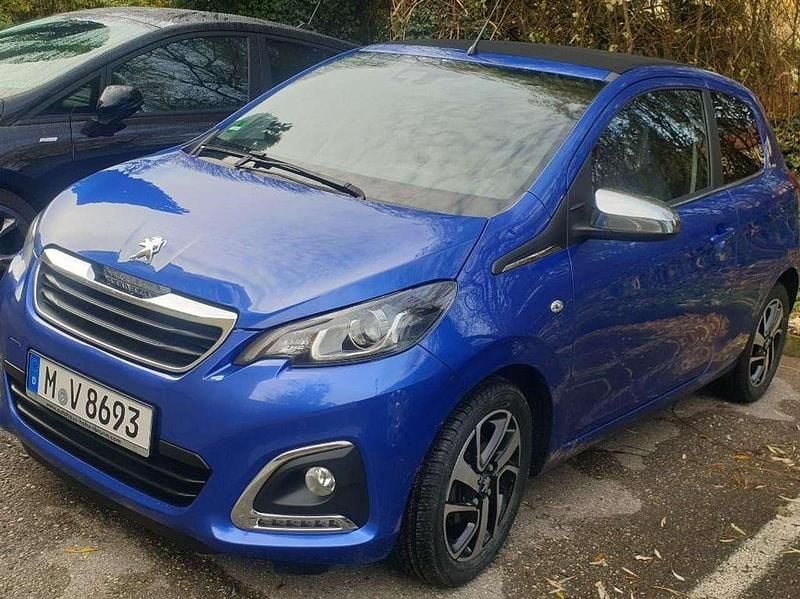 Gebraucht Peugeot 108 Allure 72 PS (52 kW) 2019 Blau Kleinwagen