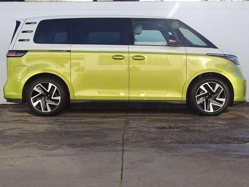 Gebraucht VW ID. Buzz Pro 150 kW (204 PS) 2022 Candyweiß/limonengelb metalli Van / Kleinbus