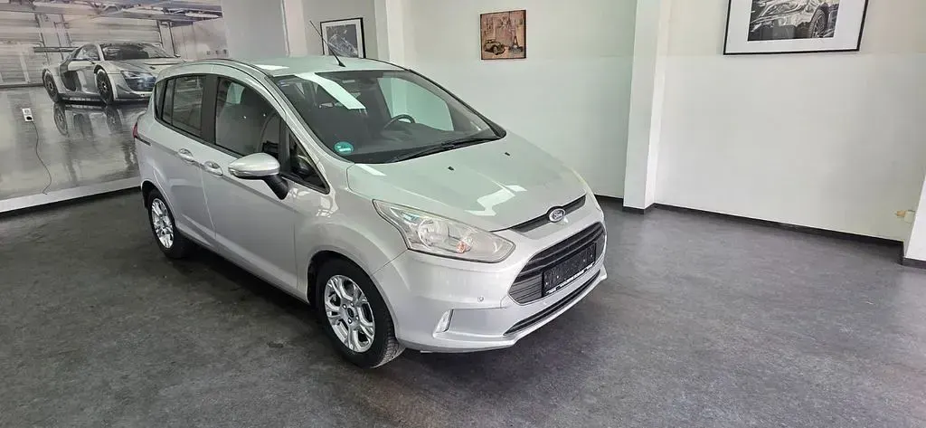Occasion Ford B-MAX SYNC Edition 105 ch (77 kW) 2016 Argent Monospace