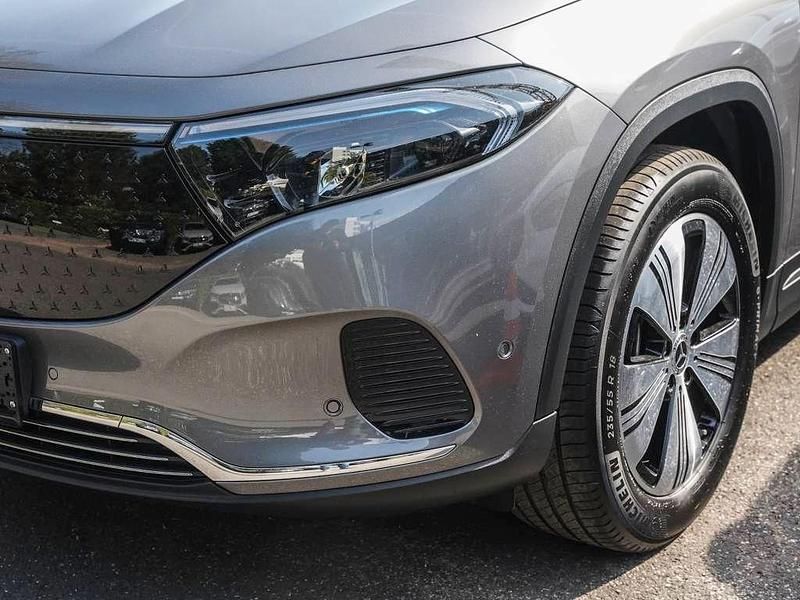 Gebraucht Mercedes EQA250 Advanced 139 kW (190 PS) 2024 Mountain grau SUV